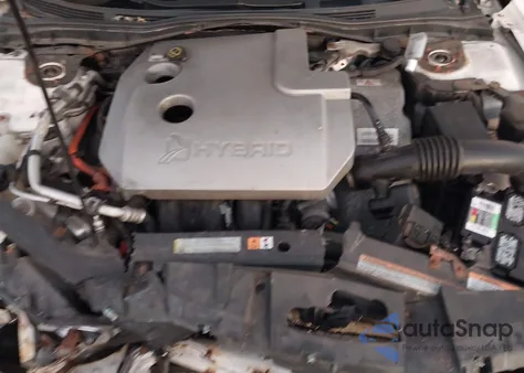 2012 Ford Fusion Hybrid from USA, damaged, VIN 3FADP0L30CR165754